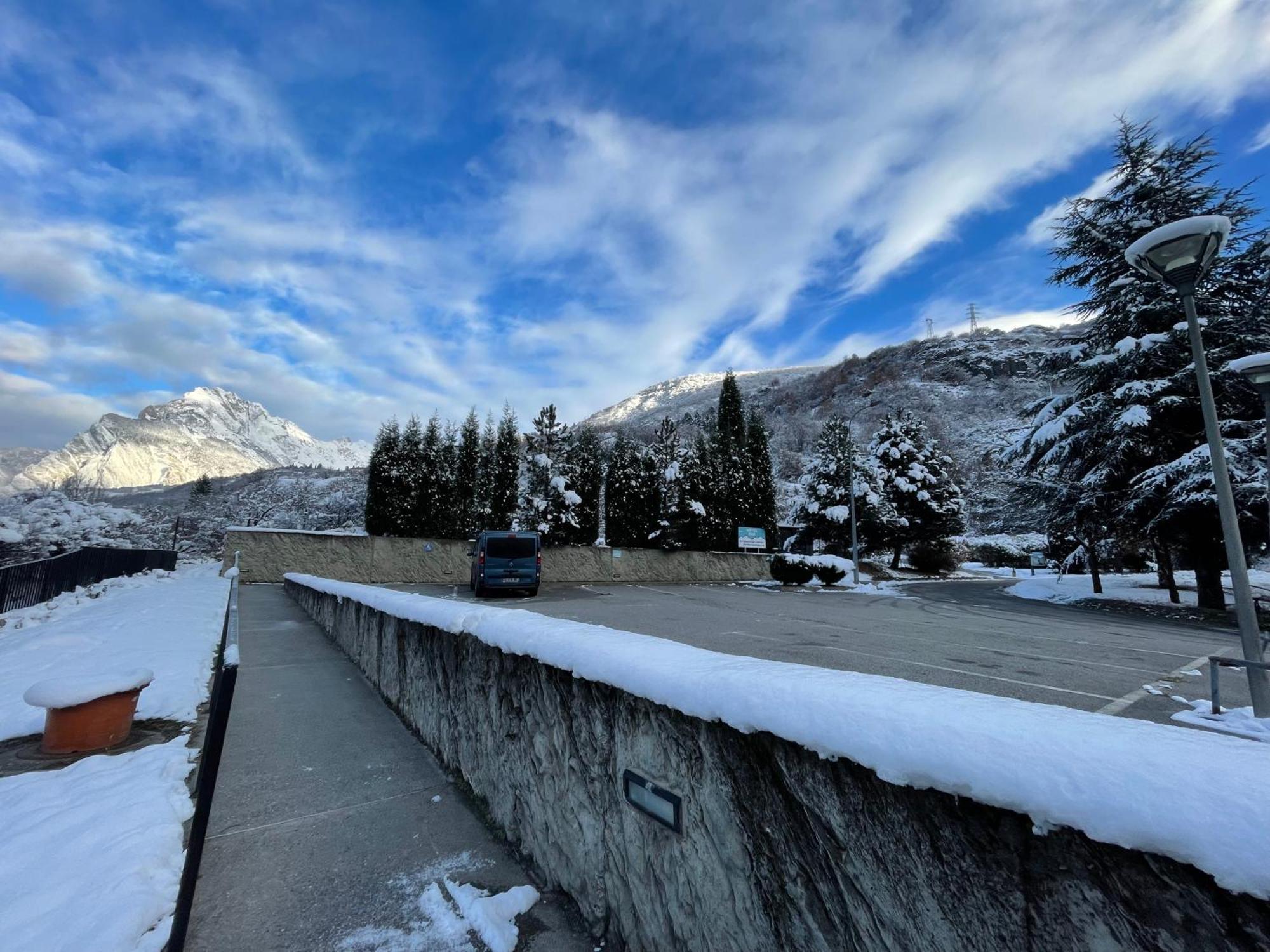 Hotel Le Marintan Saint-Michel-de-Maurienne Exteriér fotografie