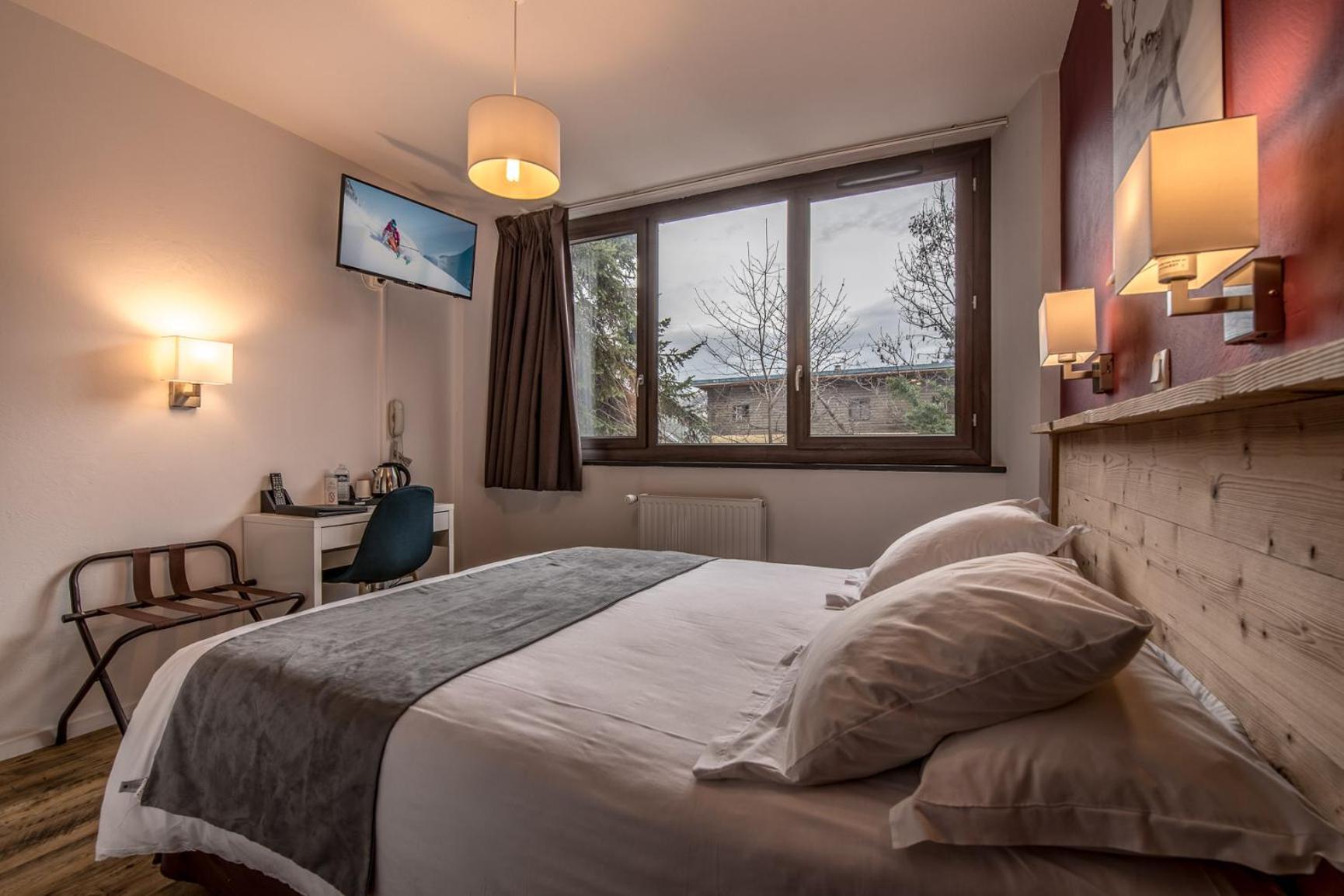 Hotel Le Marintan Saint-Michel-de-Maurienne Exteriér fotografie